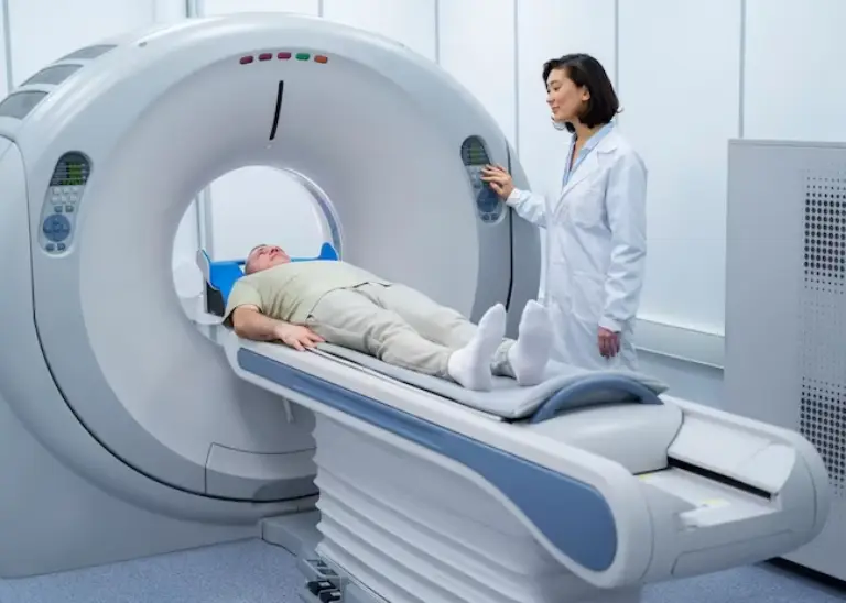 radiotherapy-vs-chemotherapy