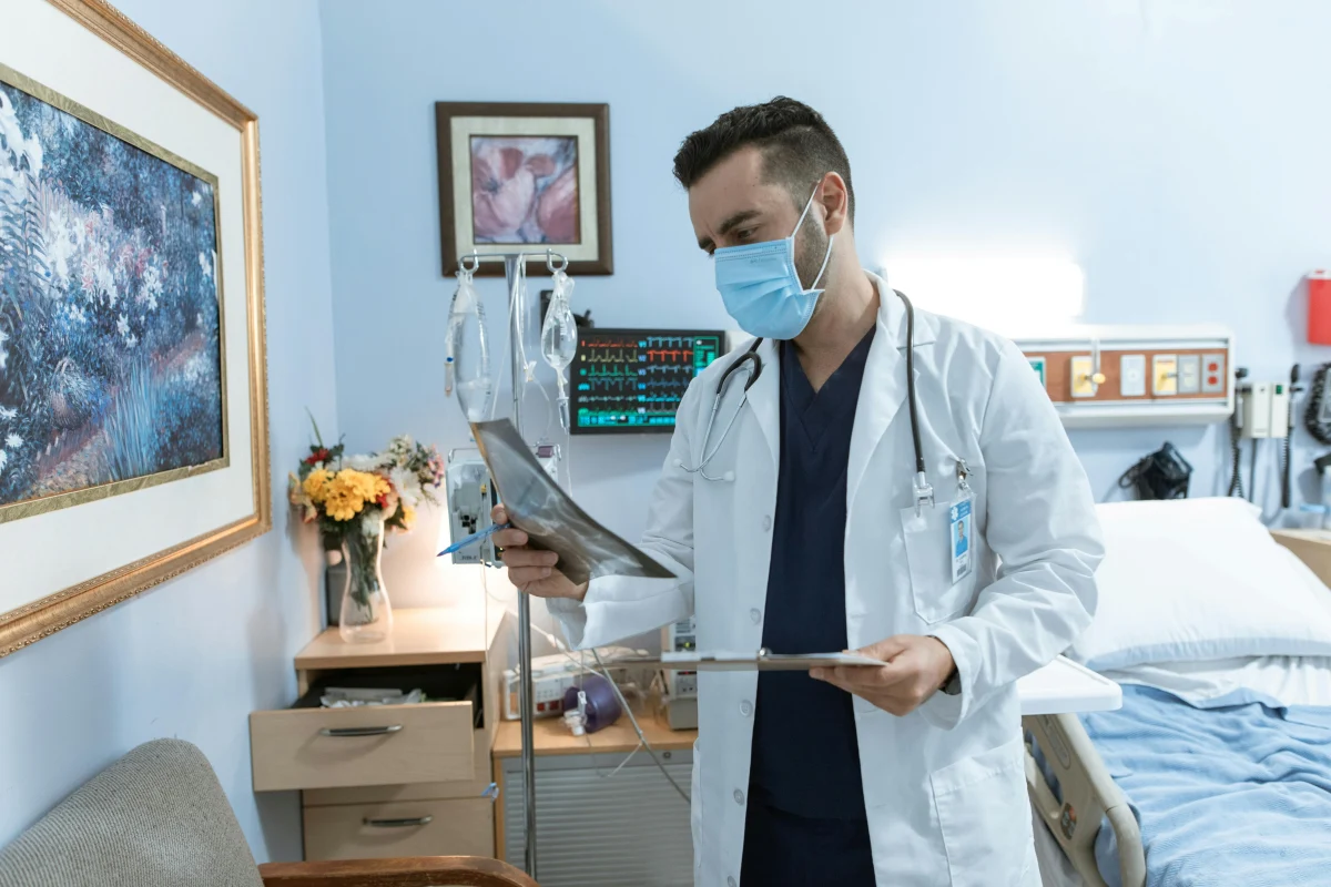 Dokter spesialis oknologi