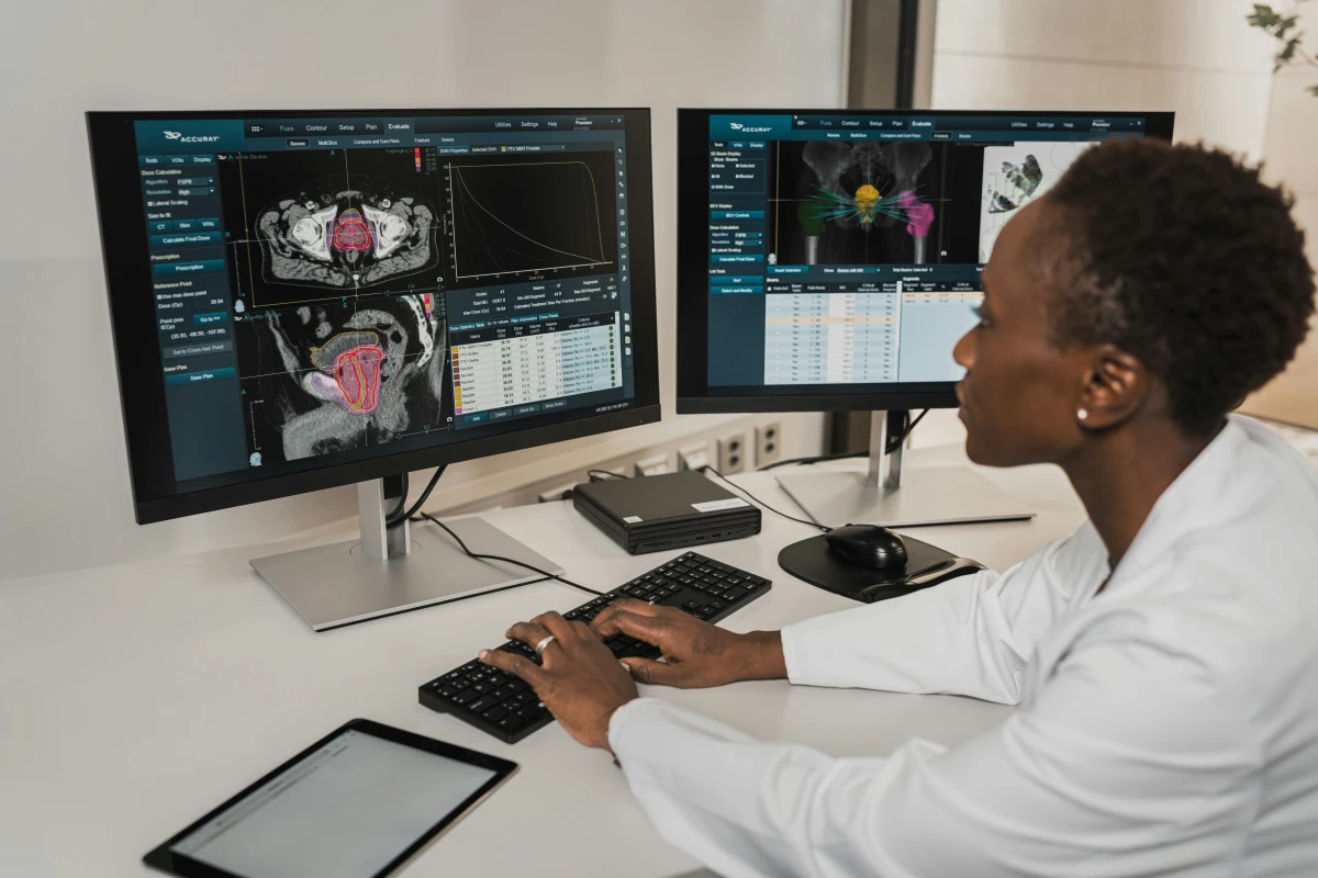 Bagainmana perbedaan akurasi PET PSMA scan vs CT scan