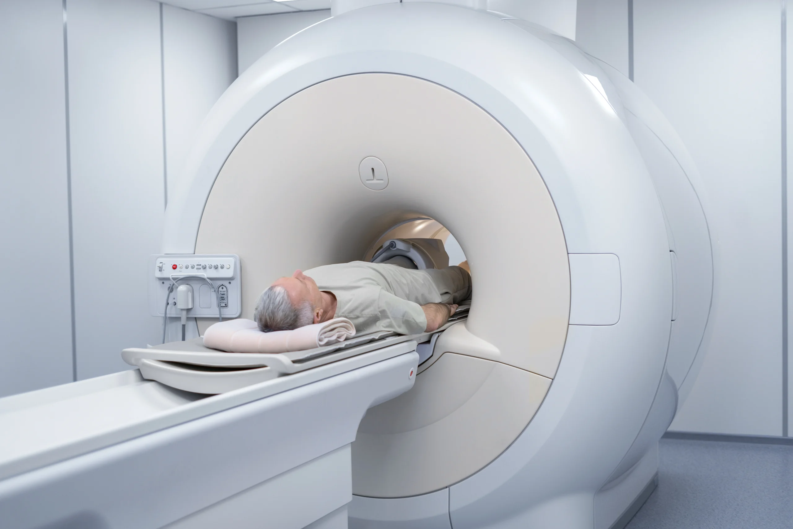 pasien sedang pet scan